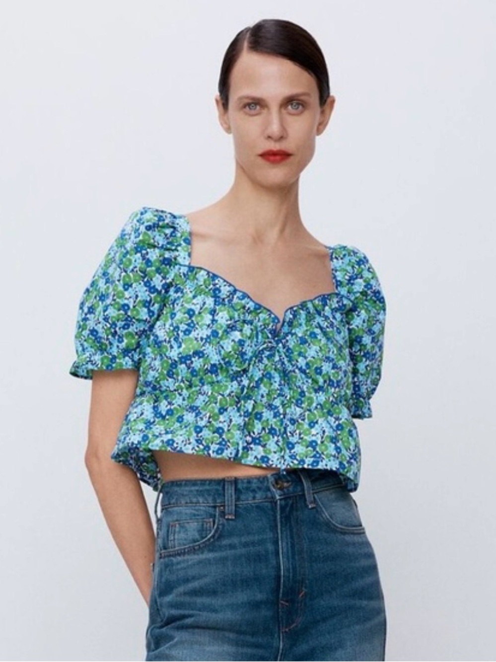 Floral Puff-Sleeve Crop Top in Blue and Green
